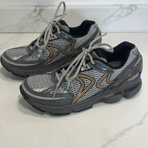 Aetrex Running Shoes Women’s size 8.5